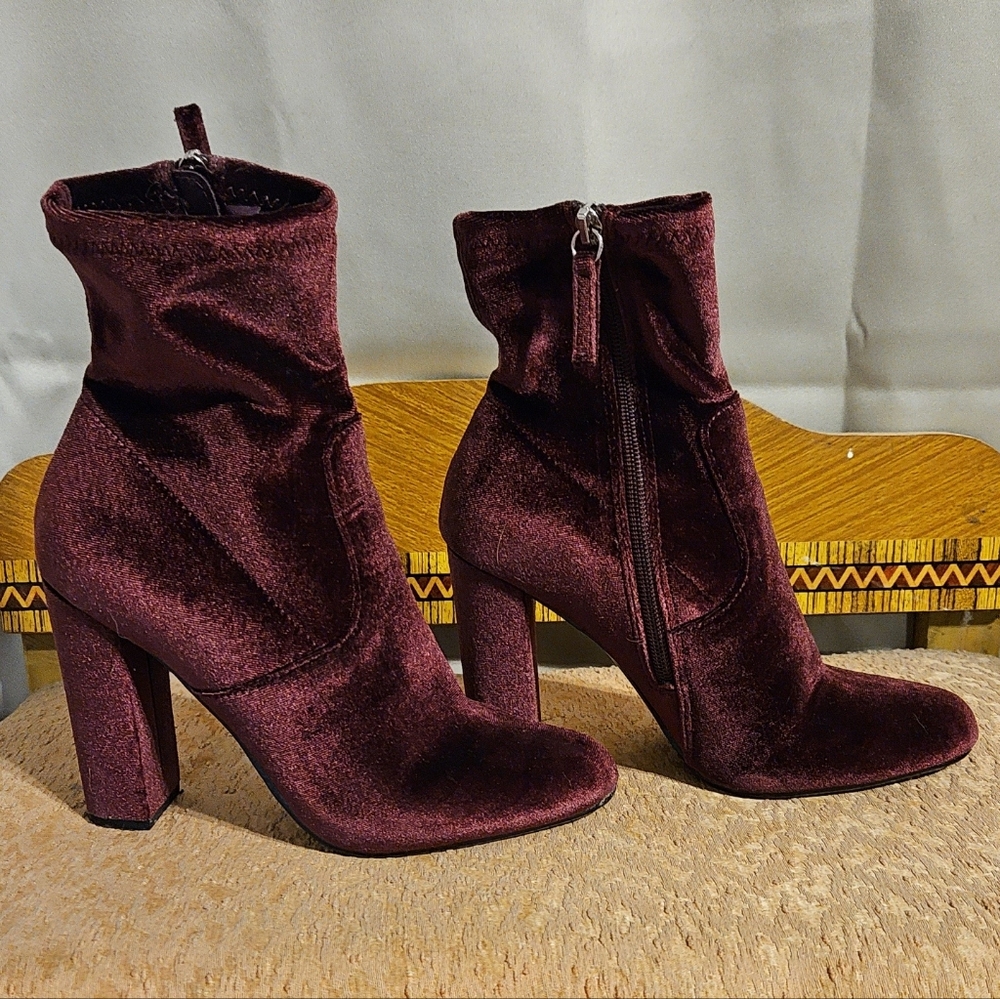 Steve Madden ankle boot